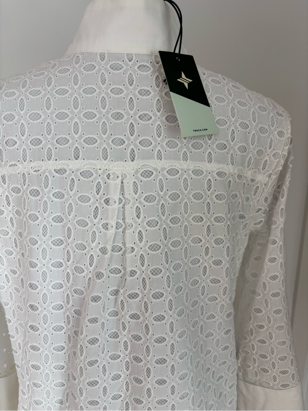 Tuckernuck Megan White Eyelet Shift Dress M N - Picture 4 of 14